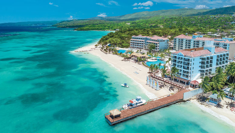 Guests of Sandals Dunn's River can enjoy a powerboat cruise and dive experience as part of the Love and Let Fly package.